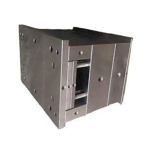 Khuôn Ép Nhựa Với Chèn Phản Xạ Electroforming