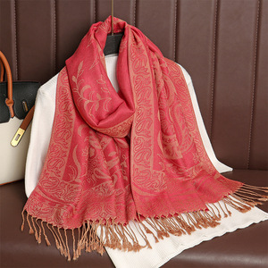 Wholesale Custom Muslim <strong>Scarves</strong> Jacquard Big Winter Shawl Style Wool Floral <strong>Paisley</strong> <strong>Scarf</strong> <strong>Scarves</strong> - Product Image 3