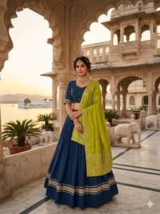 Lehenga Choli Tradicional Azul Marino para Mujer con Conjunto de Dupatta Verde Lima Profusamente Bordado para Bodas y Festivales Indios - Product Image 2
