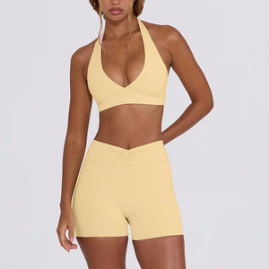 ชุด2ชิ้นสำหรับผู้หญิงชุดออกกำลังกายเล่นโยคะฟิตเนสยิมกางเกงขาสั้นเอว V แต่งโลโก้ได้ตามต้องการ - Product Image 5