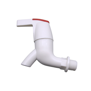 Grifo de Lavabo de Plástico de Última Generación de Yunsu Plastic Faucet Factory, Grifo de Plástico PP con Manija en Forma de L de 1/2 Pulgada - Product Image 2