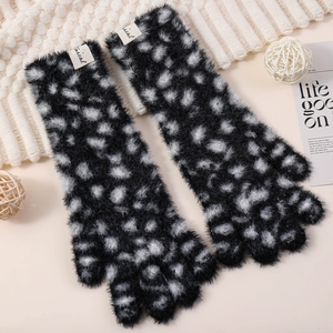Guantes cálidos <span class=keywords><strong>de</strong></span> invierno para mujer, bonitos guantes con diseño <span class=keywords><strong>de</strong></span> leopardo a la moda, guantes <span class=keywords><strong>de</strong></span> punto cálidos a prueba <span class=keywords><strong>de</strong></span> frío, guantes deportivos para ciclismo - Product Image 4