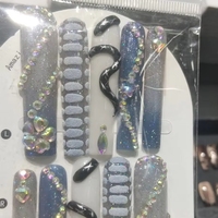 Nouveau produit lancé, transparent avec diadème en forme de cœur, diamants étincelants, ongles press-on faits à la main