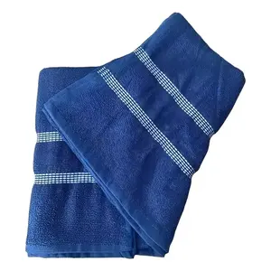 Serviettes de bain Leslie 100% coton, tailles assorties, couleur unie, rectangulaires, tissées, pour adultes - Product Image 3