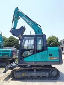 รถขุดขนาดเล็ก SUNWARD SWE85F มือสอง ราคาประหยัด เหมาะสำหรับงานเกษตรและก่อสร้าง - Product Image 2