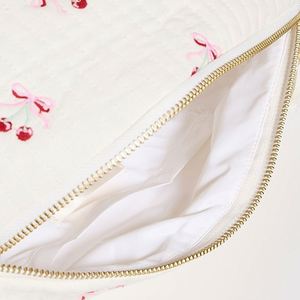 Pochette en coton matelassé blanc réutilisable personnalisée, broderie cerise, grande capacité, fermeture éclair, sac cosmétique portable écologique pour femmes - Product Image 2