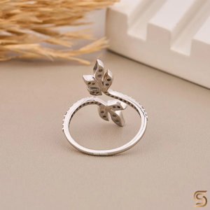 Bague élégante en diamant de laboratoire inspirée des feuilles, bande ouverte en forme de vigne naturelle, diamant éthique de 0,3 carat, or blanc 14 carats - Product Image 6