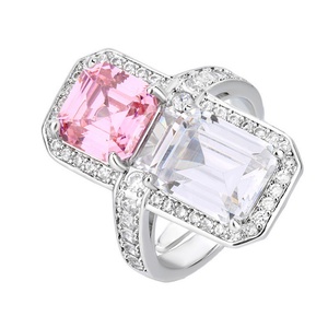 Bijoux de mode écologiques en cuivre, anneau à double pierre en zircon rose et bleu taille émeraude 8*10mm et 8*8mm pour femmes - Product Image 1