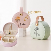 Boîte à bijoux ronde personnalisée, petite, en cuir PU, avec poignée, doublure en velours, fermeture à bouton, étui de rangement portable pour bijoux de voyage