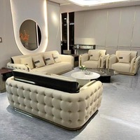 Ensemble de canapés en cuir véritable italien de luxe, canapé capitonné en cuir de vachette pleine fleur haut de gamme avec structure en bois massif pour villa et penthouse