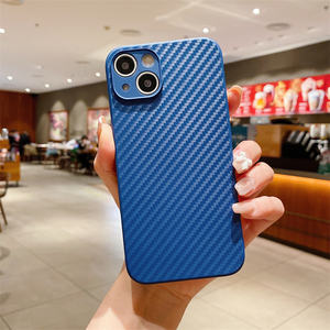 Nuevo modelo de fabricante de fundas para teléfono, fundas ultrafinas de fibra de carbono a prueba de golpes para teléfono móvil de TPU para Iphone 16 Pro Max 15 <span class=keywords><strong>Plus</strong></span> - Product Image 5