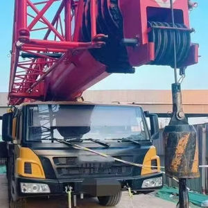 Vente directe usine – Meilleur prix – Grue à flèche hydraulique montée sur camion STC500 STC1000 50/70/80/100/160/200/220/240 TONNES - Product Image 1