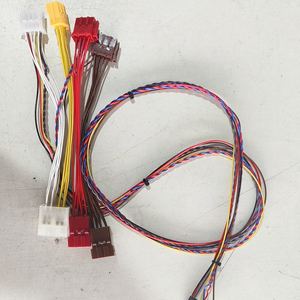 汽车用定制带聚氯乙烯绝缘的视频4针2 RCA视频电缆 - Product Image 4