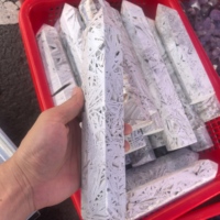 Vente en gros d'agate mexicaine blanche naturelle de haute qualité, cristal de guérison, agate brute pour la décoration