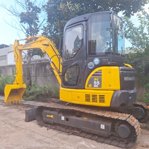 Excavadora Usada en Buen Estado, KOMATSU PC55MR de 5 Toneladas, Mini Excavadora Komatsu Usada de Japón con Pocas Horas de Trabajo - Product Image 3