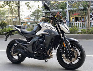 Motocicleta de Calle NK400 de 400cc y Dos Cilindros: Suspensión Suave y Comodidad en Carreteras Irregulares - Product Image 4