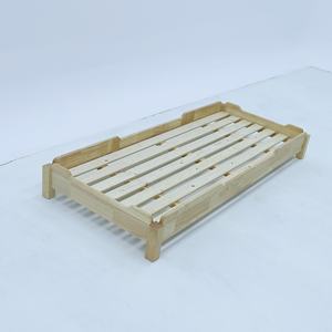 Letti Impilabili in Legno Massello per Bambini, Ecologici e Durevoli per l'Educazione Precoce in Scuole, Soggiorni o Appartamenti - Product Image 5