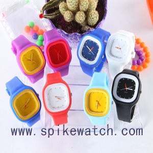 แฟชั่นกีฬานาฬิกาลูกอมสีซิลิโคนนาฬิกาขนม - Product Image 3