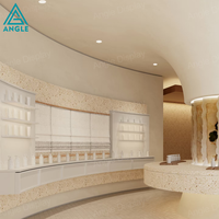 Design d'intérieur de boutique de parfums haut de gamme avec éclairage LED |   Vitrines personnalisées, aménagement clé en main pour la vente de parfums de luxe