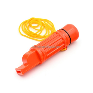 Silbato de Supervivencia Cinco en Uno de Material ABS Naranja para Exteriores, Silbato Multifuncional que Combina Silbato, Fuente de Fuego y Brújula - Product Image 1