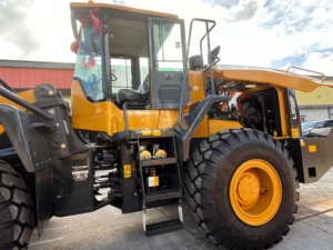 Cargador Frontal Usado Shandong Lingong 956F a Precio Competitivo, Carga Nominal de 5 Toneladas, Motor de 92KW, el Mejor Ayudante para Proyectos de Construcción - Product Image 5