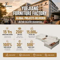 Sofa Sudut Modern Tiga Dudukan Berbentuk L dari Kulit Asli Warna Beige dengan Sandaran Kepala yang Dapat Disesuaikan, Penyimpanan Konsol, dan Pelapis Busa.