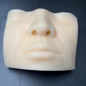 Modèle d'entraînement à l'injection nasolabiale en silicone avec os intégré, 4 types de moules faciaux pour rides - Product Image 4
