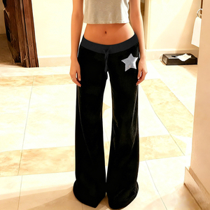 Pantalon en velours taille basse style Y2K pour femme, détail étoile à paillettes, coupe slim légèrement évasée, pantalon rétro noir - Product Image 3