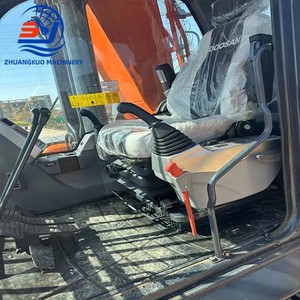 Excavadora de cadenas Doosan DX300LC-9C de 15 toneladas con cazo de excavación de 0.18m³ de capacidad, equipo de construcción usado. - Product Image 3