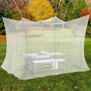 Moustiquaire rectangulaire 100 % polyester traitée anti-insectes avec une porte d'entrée, vente en gros - Product Image 1