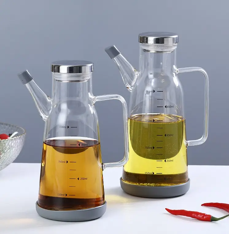 2023 New Product 750ml Drop Shipping High Borosilicate Glass Oil Pot with Scale In Kitchen Bottle and Jar