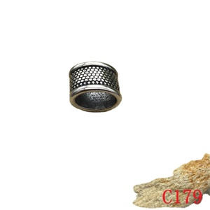 Vente en gros de perles intercalaires ovales en acier inoxydable pour la <span class=keywords><strong>fabrication</strong></span> de <span class=keywords><strong>bijoux</strong></span> <span class=keywords><strong>fantaisie</strong></span> 13X8MM pour bracelets en cuir bohème pour hommes - Product Image 1