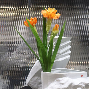 Vente chaude 3 têtes <span class=keywords><strong>iris</strong></span> <span class=keywords><strong>fleur</strong></span> artificielle <span class=keywords><strong>iris</strong></span> <span class=keywords><strong>rose</strong></span> orange <span class=keywords><strong>fleur</strong></span> pour la photographie accessoires salon décor - Product Image 4