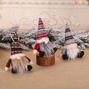 Figuras Decorativas Navideñas de Personas del Bosque en Pose Sentada, Miniaturas para Colgar en el Árbol de Navidad, Decoración para Estantes y Hogar - Product Image 2