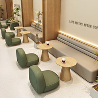 Meubles de restaurant modernes et minimalistes en bois : banquettes, chaises et tables personnalisables pour salons de thé, cafés et pâtisseries