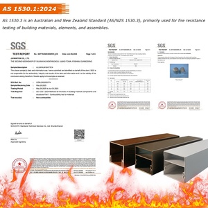 Barre en aluminium métallique blanche thermolaquée moderne <span class=keywords><strong>40x40</strong></span> pour clôture verticale - Product Image 2