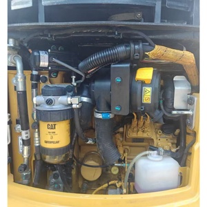Miniexcavadora Usada CAT 302CR de 2 Toneladas, Excavadora Hidráulica de Segunda Mano con Potencia de 15.7 kW, Alta Calidad - Product Image 4