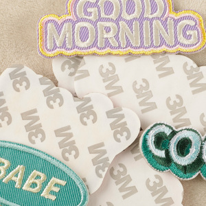 Tùy Chỉnh Thiết Kế Thêu Stick-On Hat Vải Dệt Đầy Đủ Thêu Logo Sắt Trên Vá Thêu Vải Vá - Product Image 2