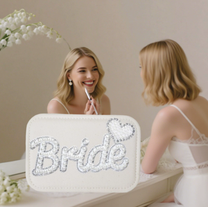 กระเป๋าเครื่องสำอางเจ้าสาว DAMAI สำหรับงานแต่งงาน  วัสดุโพลีเอสเตอร์สีขาว ประดับมุกและกลิตเตอร์สีเงิน พร้อมช่องจัดระเบียบอุปกรณ์แต่งหน้า - Product Image 4