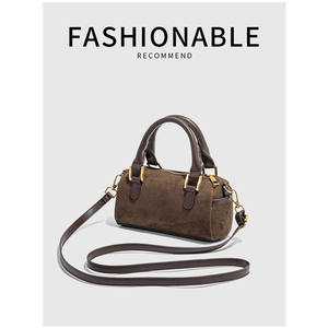 Sac à main pour femme de style rétro européen et américain, petit sac Boston, durable, à bandoulière, avec fermeture éclair, en cuir PU - Product Image 3