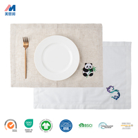 Napperons de table modernes personnalisables en mélange de lin, motifs brodés variés, bordure festonnée, faciles d'entretien, vente en gros, directement de l'usine