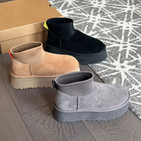 Sepatu Bot Wanita Berbahan Suede dengan Manset Elastis, Berlapis Bulu, Platform, Hangat, Anti-Selip untuk Musim Dingin, Tersedia untuk Pembelian Grosir.