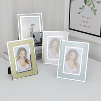 Cadre photo en cristal vertical et horizontal en gros d'usine pour l'affichage sur table, transparent, 4x6 5x7 pouces, cadre en verre A4 pour certificat