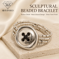 Bracelet multi-rangs de perles plaqué or avec motif bouton en cuivre, style géométrique minimaliste, bijoux unisexe pour la vente au détail en boutique