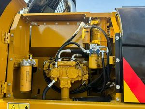 รถขุดไฮดรอลิกมือสอง Caterpillar CAT320 CAT320D CAT320D2L ขนาด 20 ตัน พร้อมปั๊ม เครื่องยนต์ มอเตอร์ PLC สำหรับงานก่อสร้าง - Product Image 6