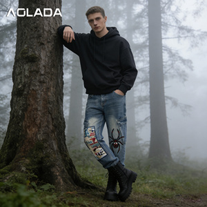 Jeans in Denim Lavato Azzurro per <span class=keywords><strong>Uomo</strong></span>, Vestibilità Comoda, Gamba Dritta, Pantaloni in Denim Morbidi, Traspiranti e Casual - Product Image 1