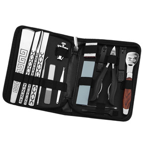 Ensemble d'outils de soin des ongles en acier inoxydable, kit de pédicure portable pour usage domestique, manucure et pédicure pour adultes - Product Image 1