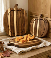 Bandeja para servir de calabaza hecha a mano, de madera maciza de acacia con vetas a rayas de dos tonos, juego de tabla de quesos, regalo para entretenimiento festivo