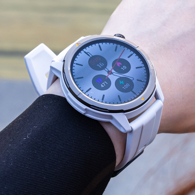 AGM W1 GPS Smart Watch 5ATM Unisex Waterproof Android with Activity Tracker Sedentary Reminder & Calendar 2025