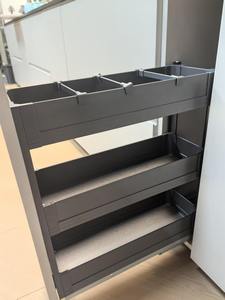 Cestello Estraibile Moderno per Armadio, Massimizza l'Accessibilità degli Oggetti, Cestello Scorrevole da <span class=keywords><strong>Cucina</strong></span> a 3 Livelli, Organizzatore in Metallo per <span class=keywords><strong>Dispensa</strong></span>, 1 Anno di Garanzia - Product Image 3